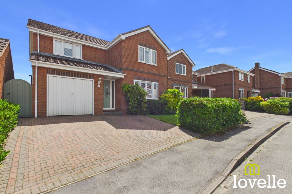 Property photo 1 of 34