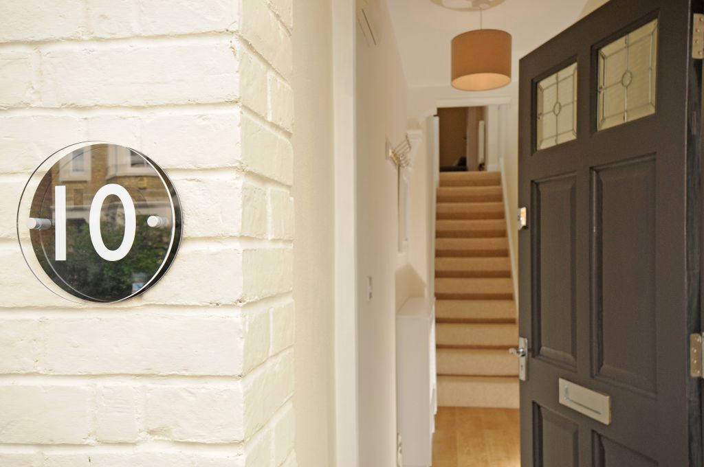 Property photo 1 of 5 Main