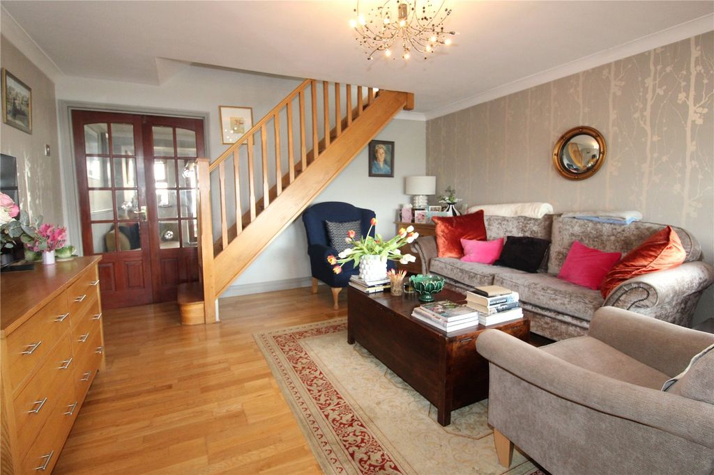 Property photo 2 of 16 Picture No. 03