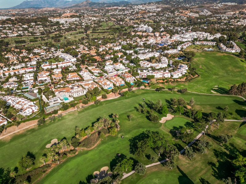 Property photo 2 of 57