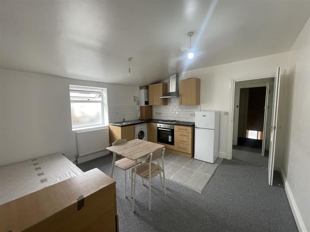 Property photo 2 of 3 Img_5830.Jpg
