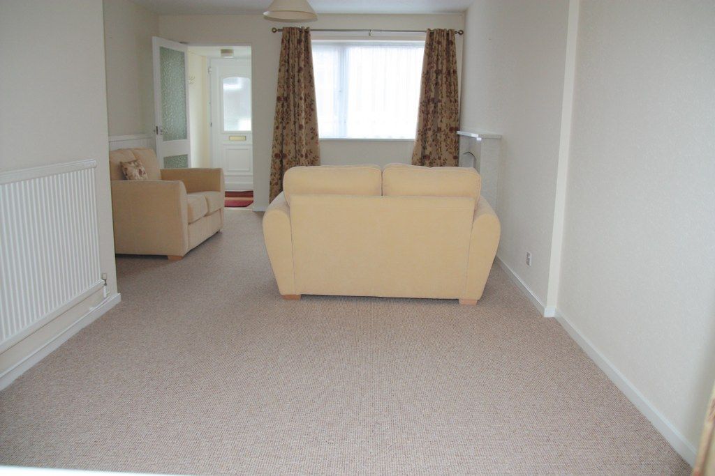 Property photo 3 of 13 Lounge/Diner