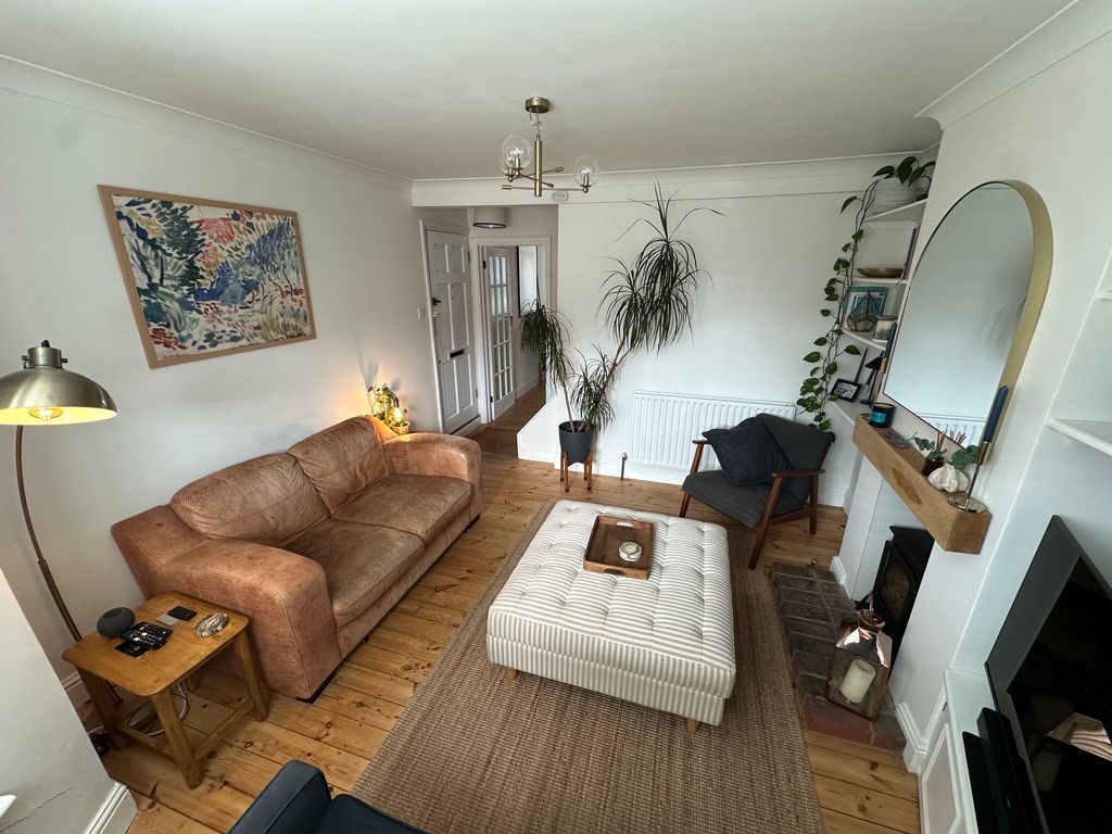 Property photo 3 of 13