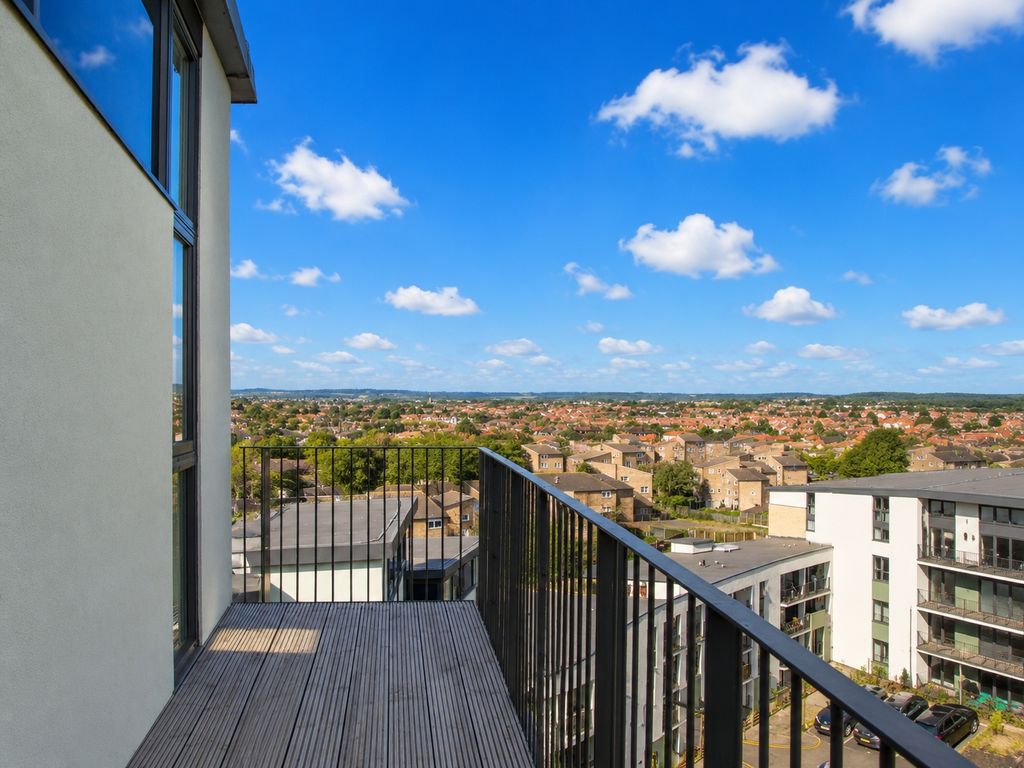 Property photo 1 of 13 Balcony 1