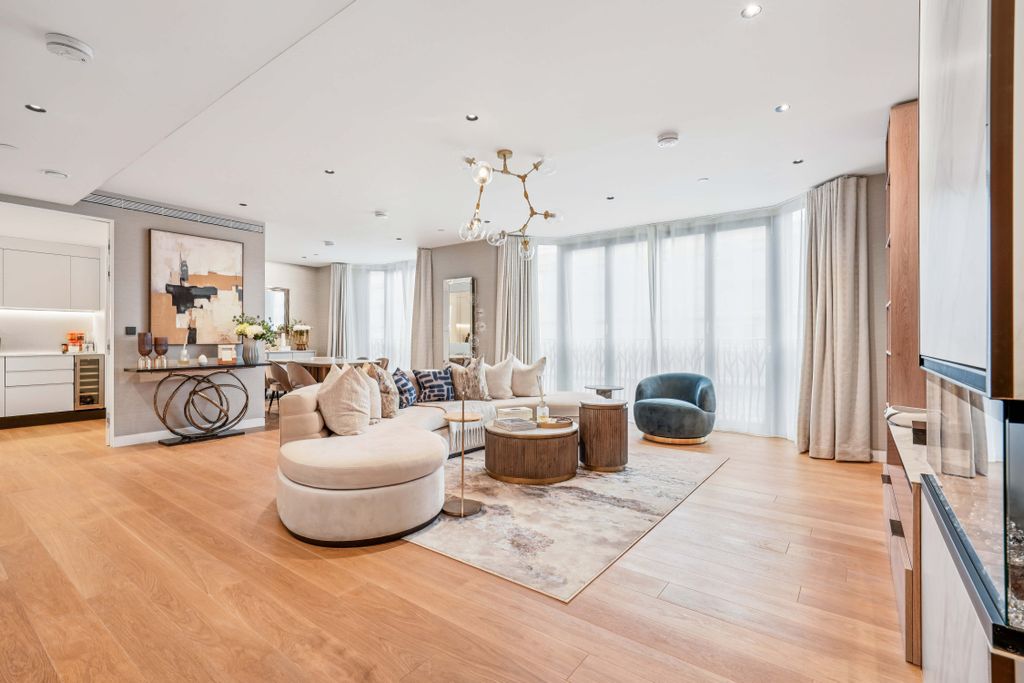 Property photo 2 of 16 6.Jpg