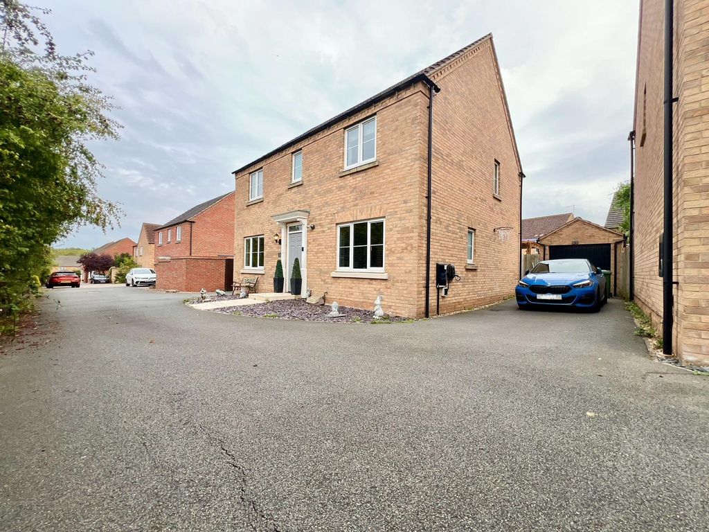Property photo 1 of 38 Image