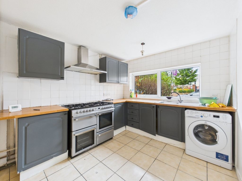Property photo 3 of 10 Picture No. 06