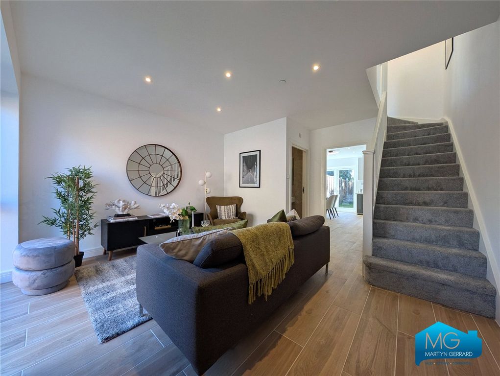 Property photo 2 of 15 Picture No. 57