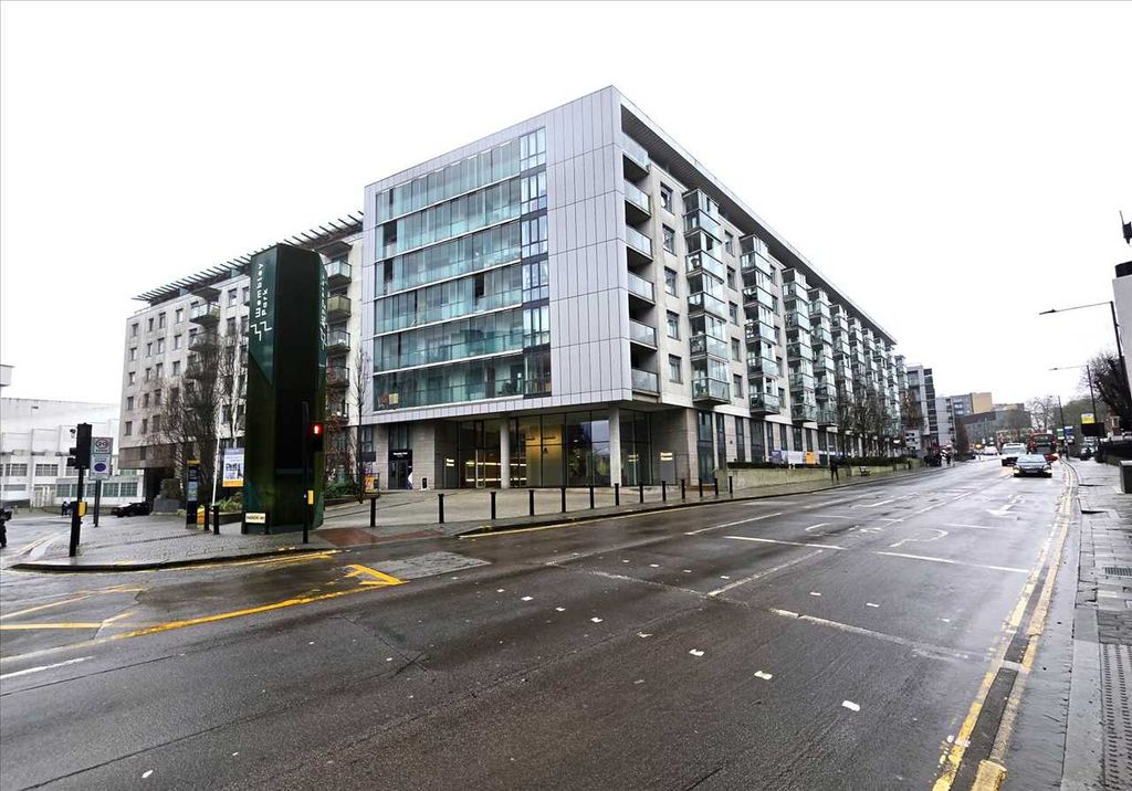 Property photo 1 of 11 Main Picture