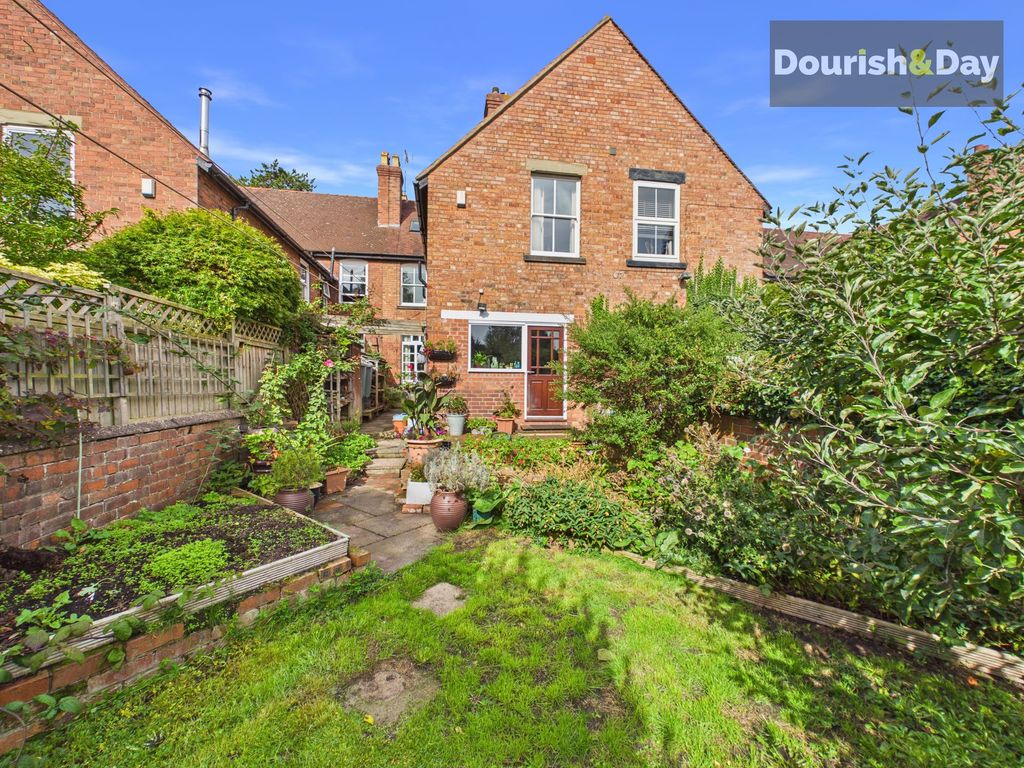 Property photo 3 of 31