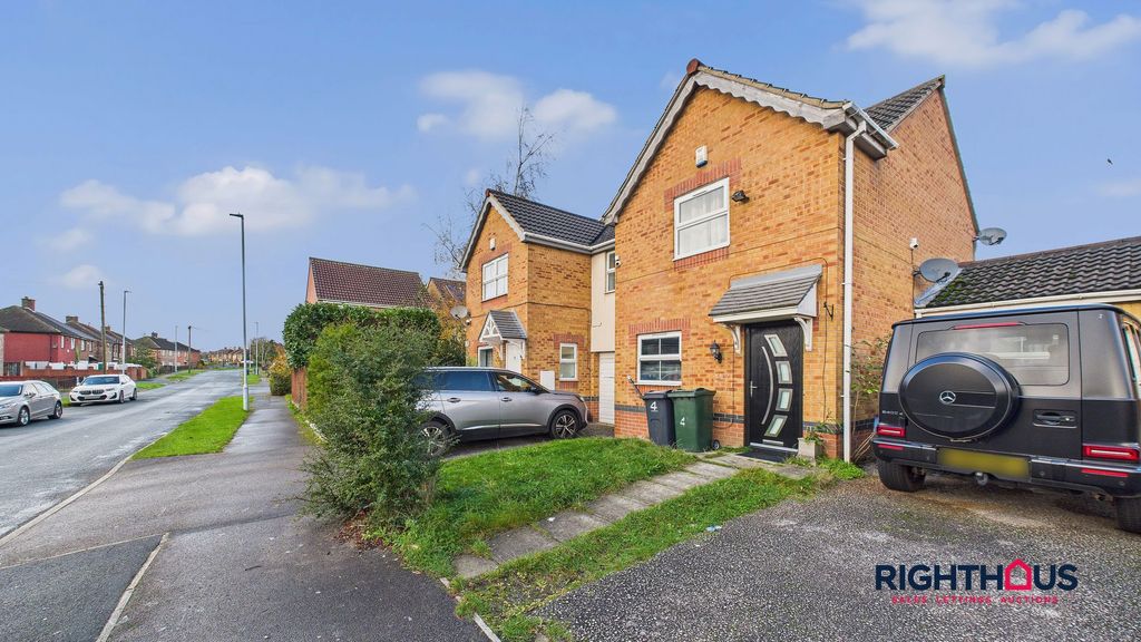 Property photo 1 of 11