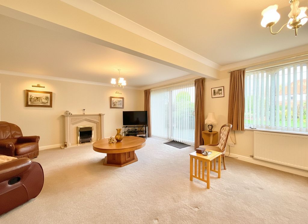 Property photo 3 of 24