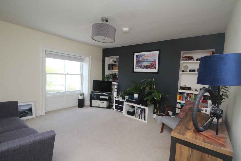 Property photo 2 of 6 0 General