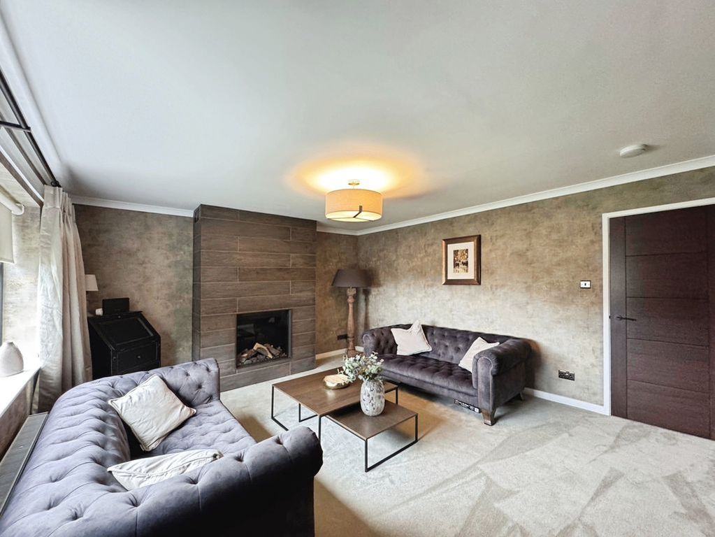 Property photo 2 of 23 Photo 21