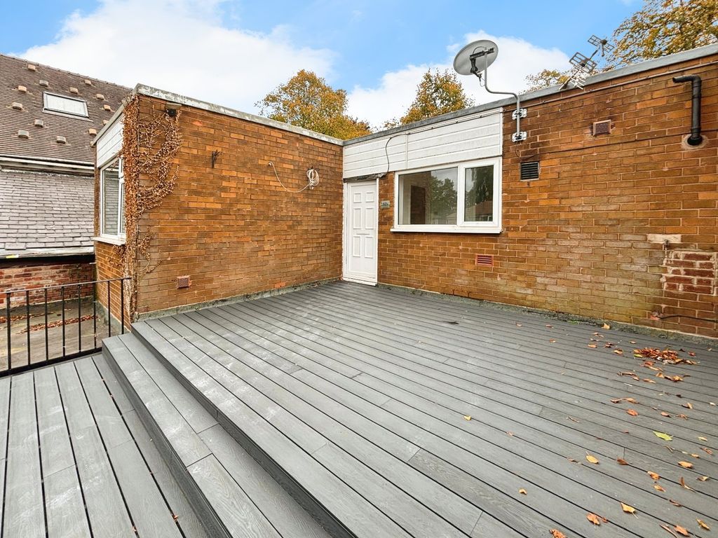 Property photo 2 of 9 Picture No. 04