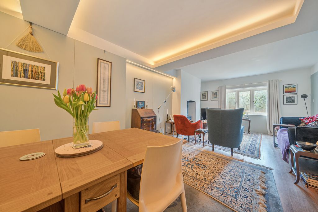 Property photo 3 of 26 Picture 3