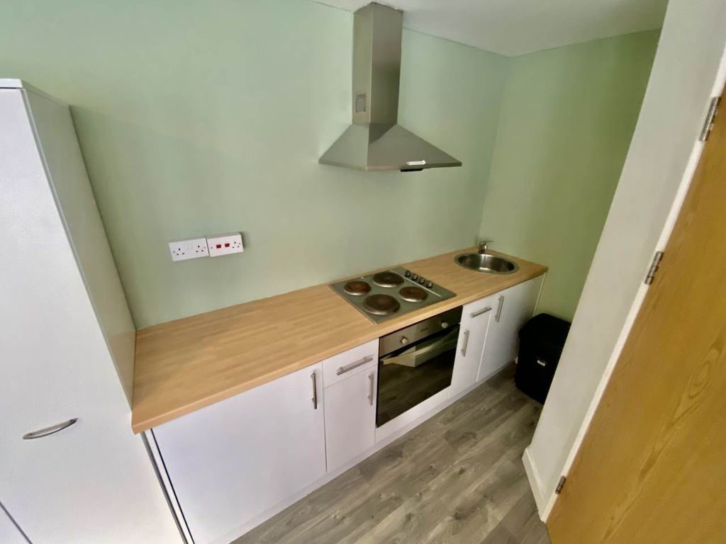 Property photo 3 of 6 Img_6630