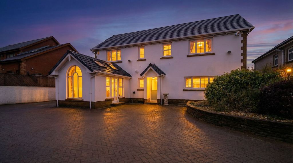 Additional image 4 of 4 bed detached house for saleBethania House, 52 Bethania Road, Upper Tumble, Carmarthenshire SA14