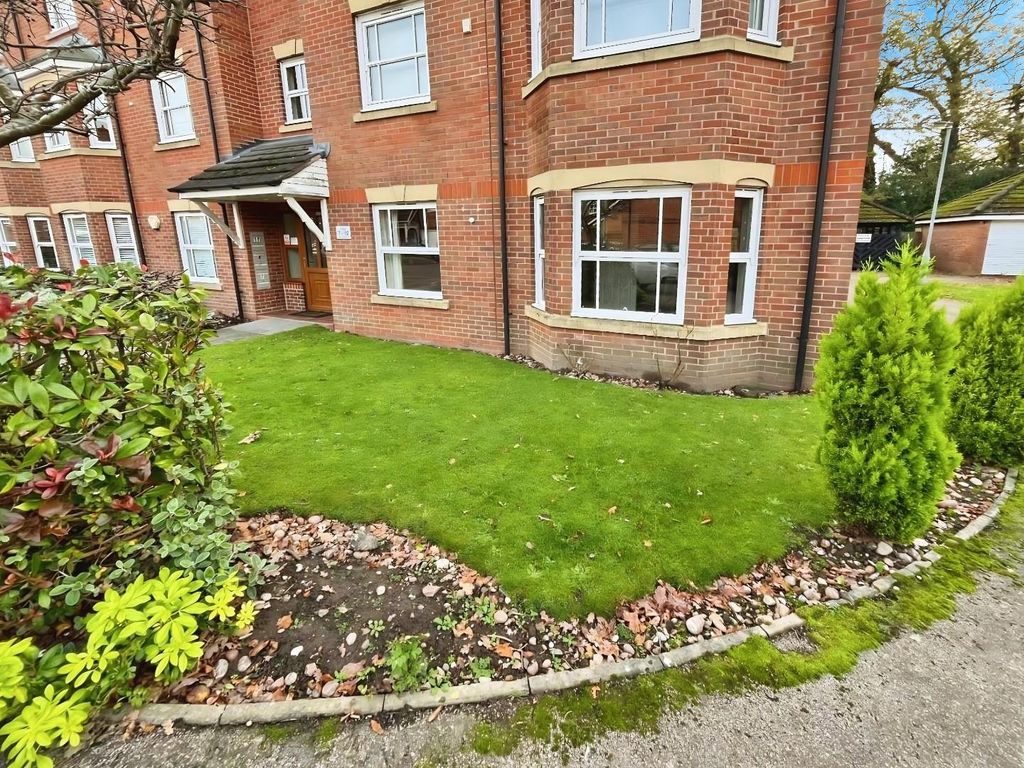 Property photo 3 of 12 088Eebc3-Gdjeaaxdou-Qkn0Hph4P-G.Jpg