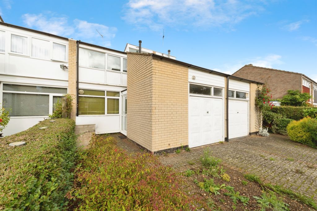 Property photo 1 of 17