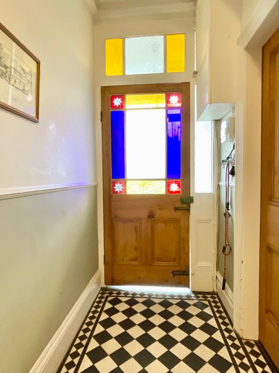 Property photo 3 of 21