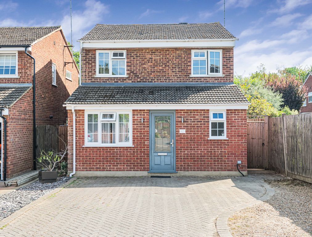 Property photo 1 of 43