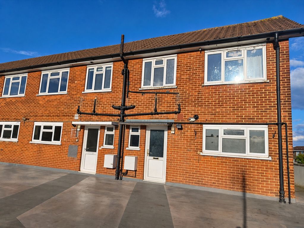 Property photo 1 of 11 5107981