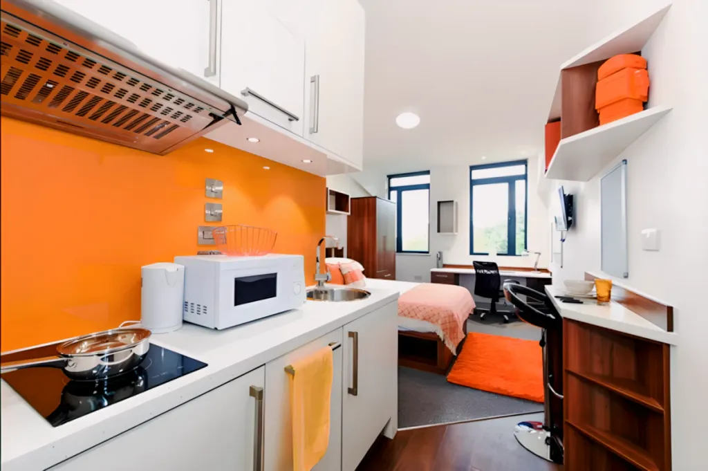 Property photo 1 of 39