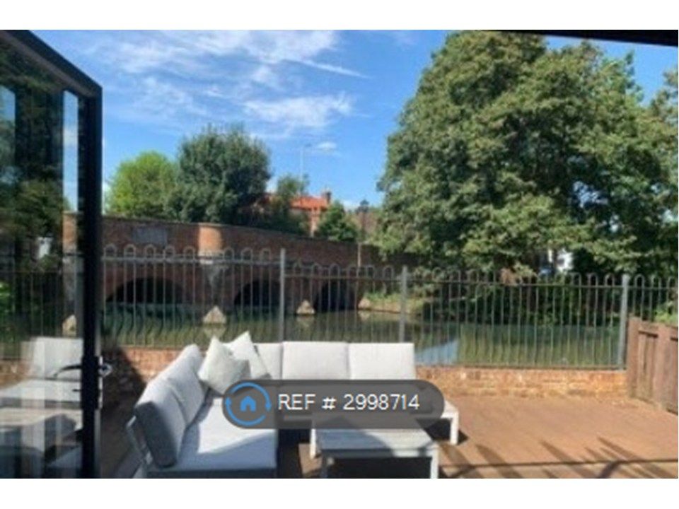 Property photo 1 of 5 Riverside Terrace