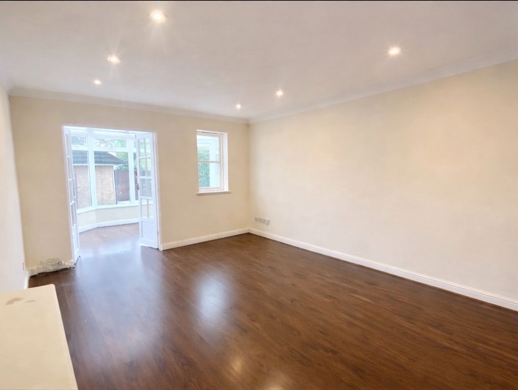 Property photo 2 of 20 Photo 22