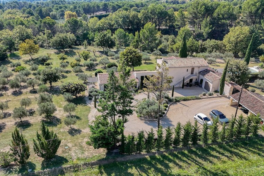 Property photo 2 of 30