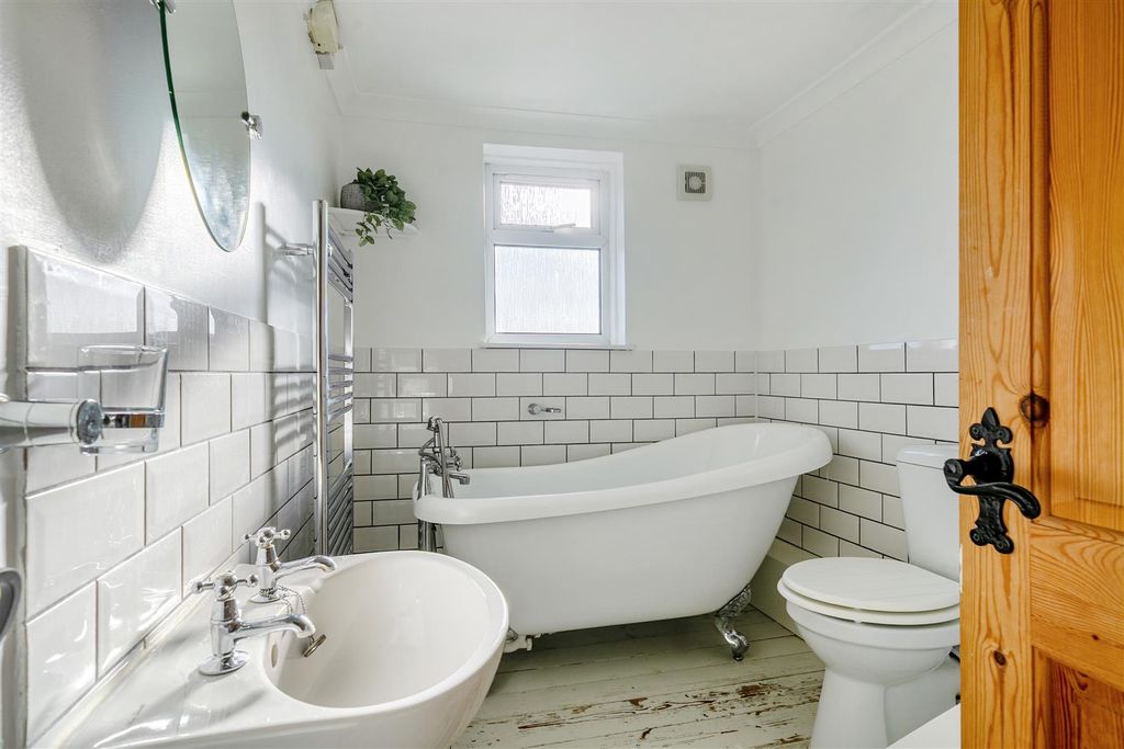 Property photo 3 of 13 1382653-2-691B225470c5d.Jpg