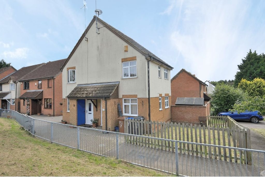 Property photo 1 of 10