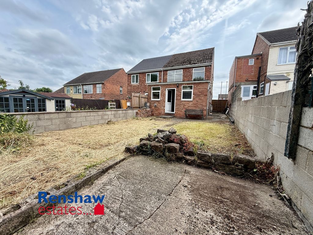 Property photo 2 of 17 R (1)