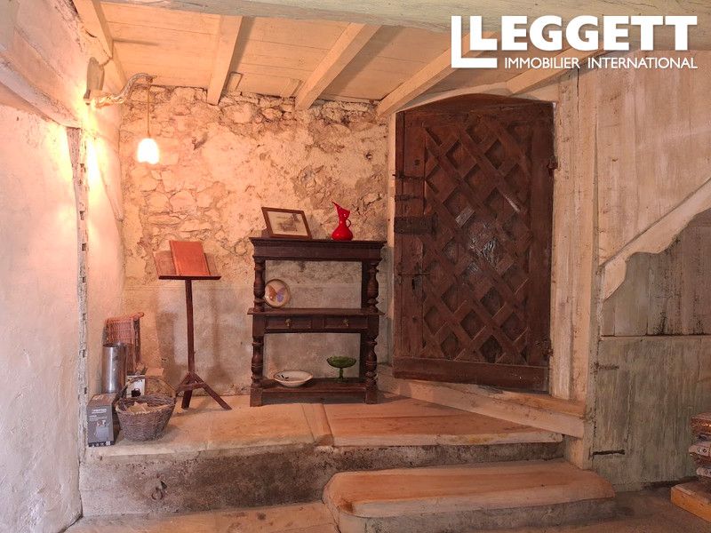 Property photo 3 of 10