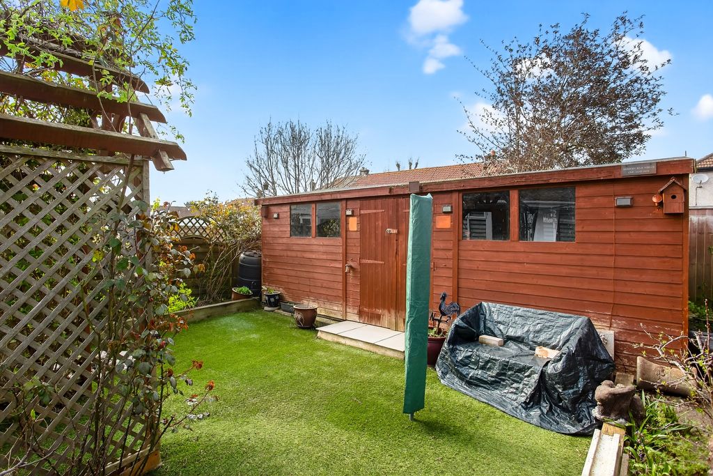 Property photo 3 of 22