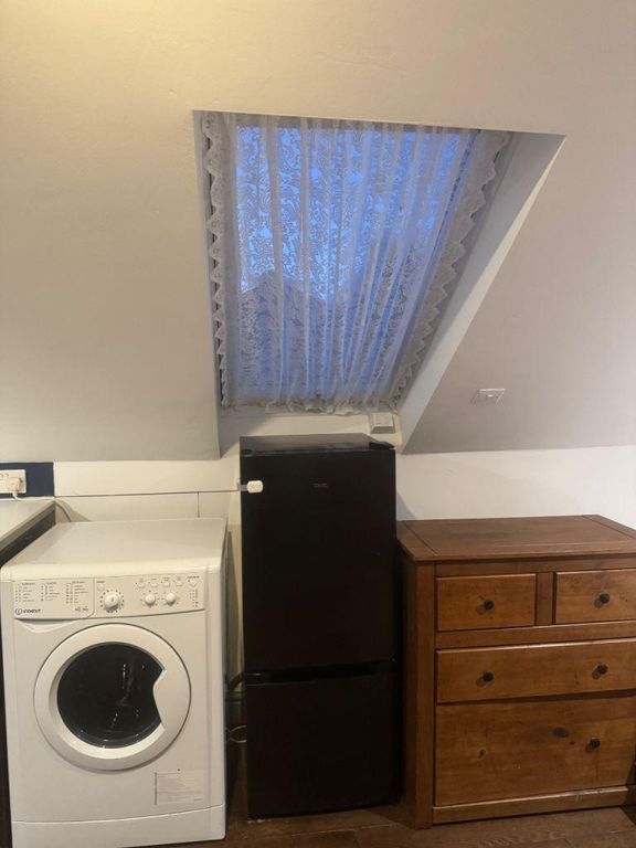 Property photo 2 of 5 Photo 2