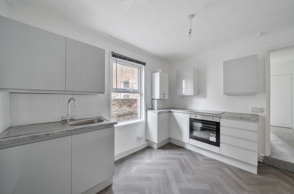 Property photo 2 of 12 1535202-16-1A1307...