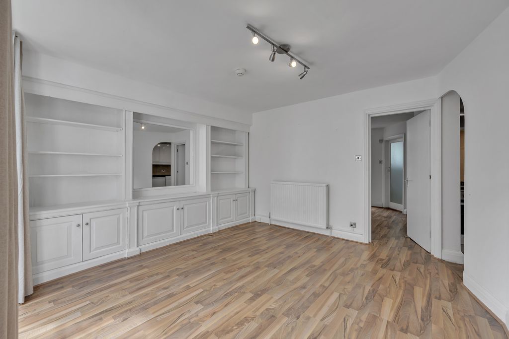 Property photo 2 of 12 2