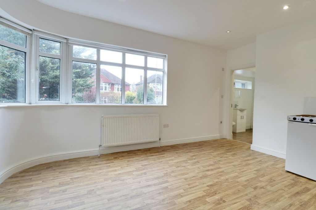 Property photo 3 of 7 4680452