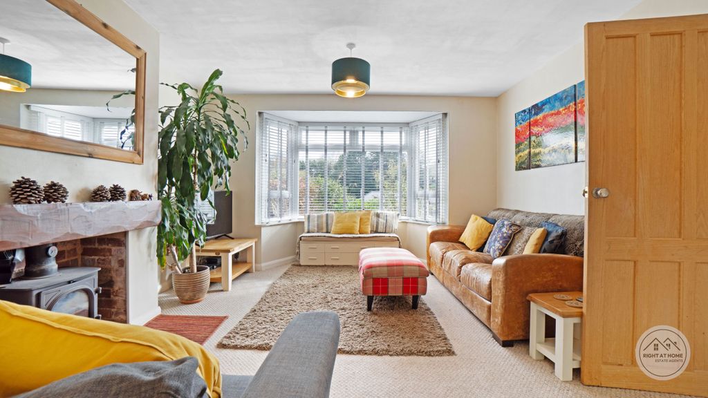 Property photo 2 of 30