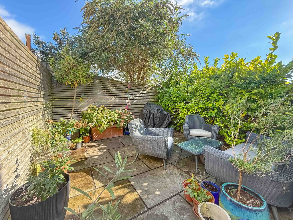 Property photo 2 of 23 Photo #2