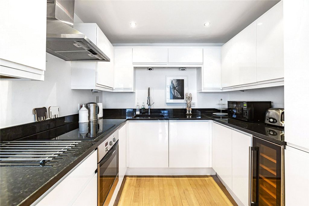 Property photo 2 of 36 Kitchen