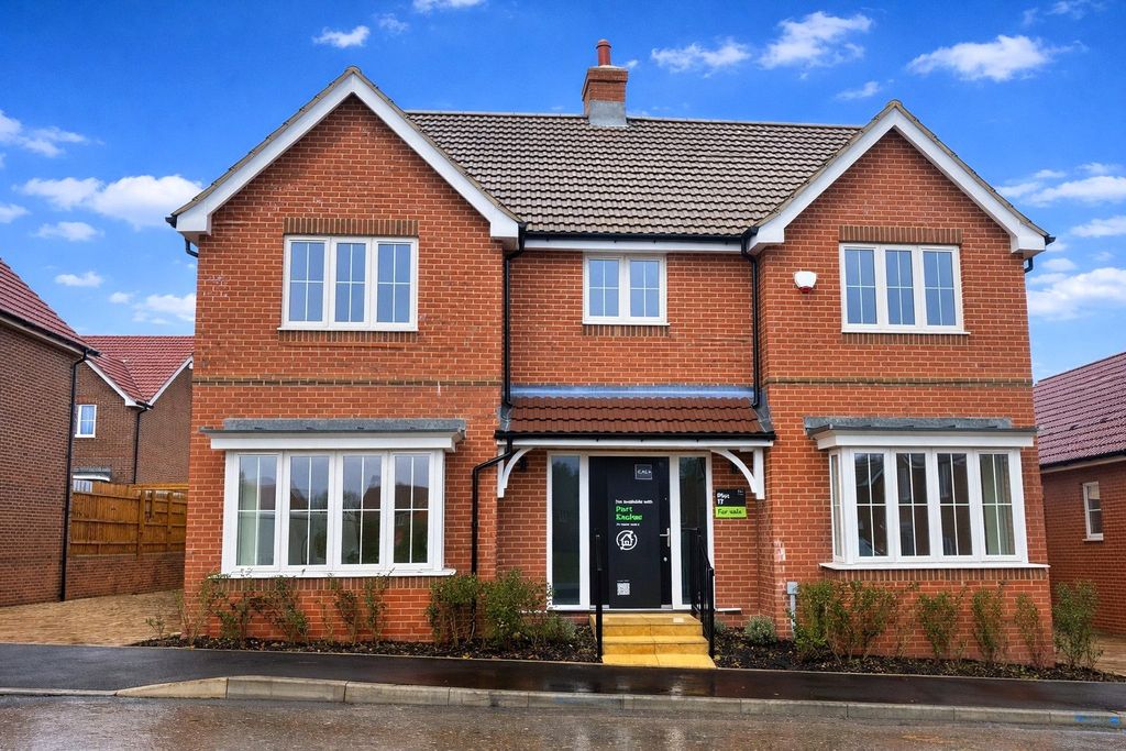 Property photo 1 of 23 Picture No. 32