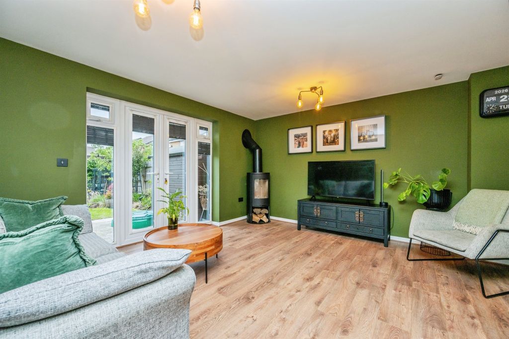 Property photo 3 of 20