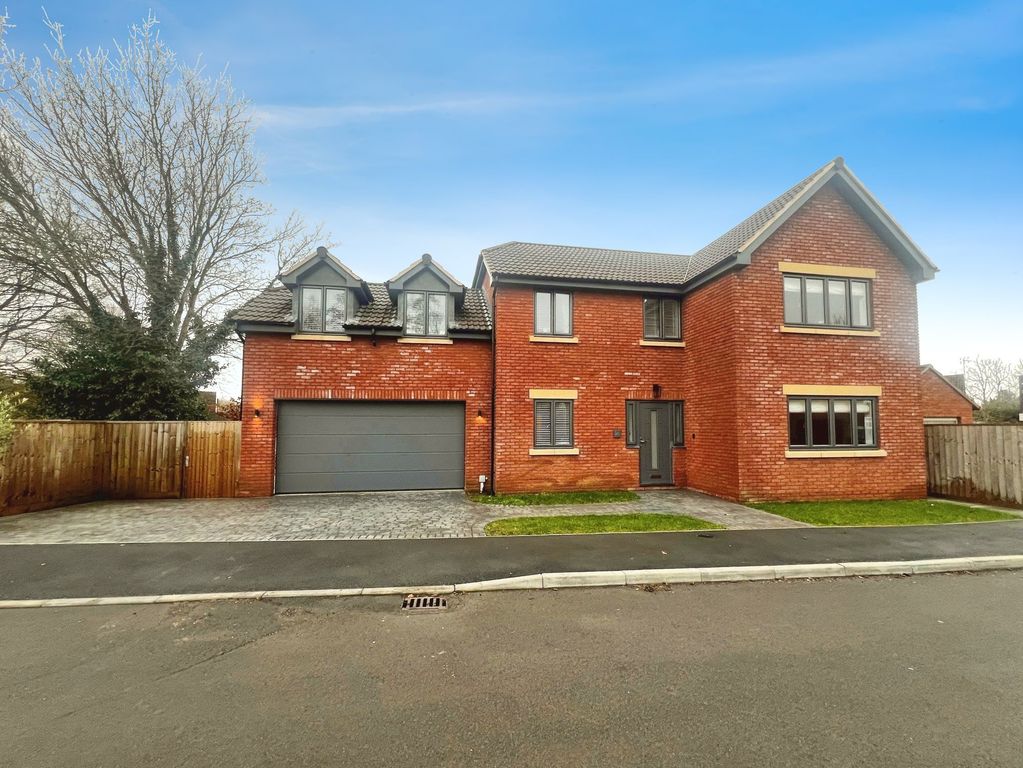 Property photo 1 of 21