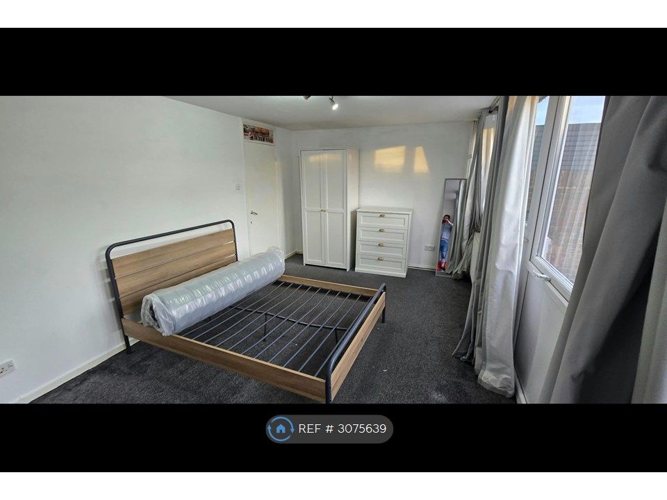 Property photo 1 of 3