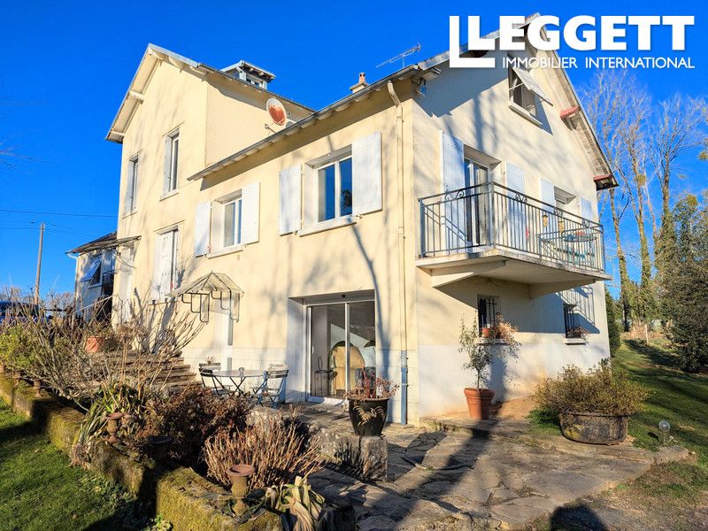 Property photo 2 of 10