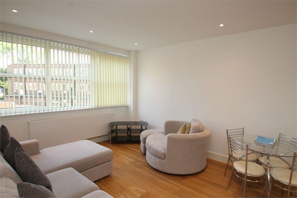 Property photo 3 of 7