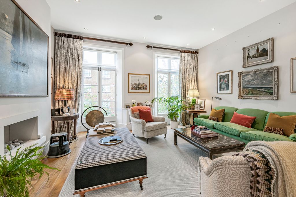 Property photo 2 of 15 Reception